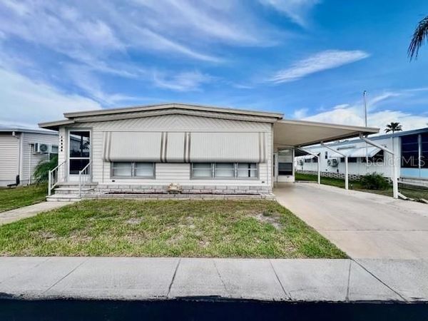 10920 INDEPENDENCE DRIVE , PORT RICHEY, FL 34668