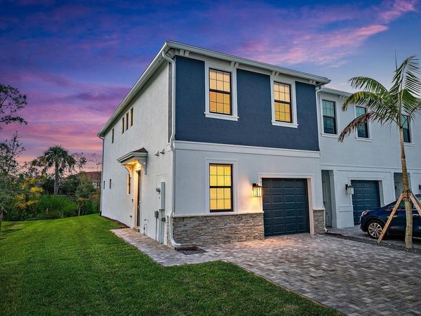 501 SW Sally Way, Stuart, FL 34997