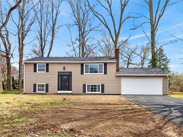 639 Ironwood Circle, Webster, NY 14580