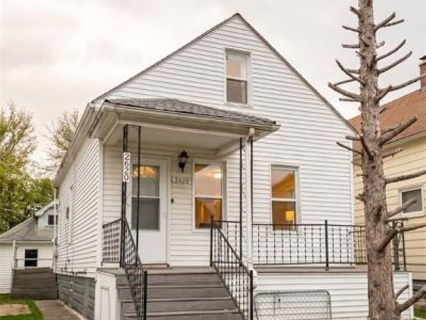 2620 Botsford Street, Hamtramck, MI 48212