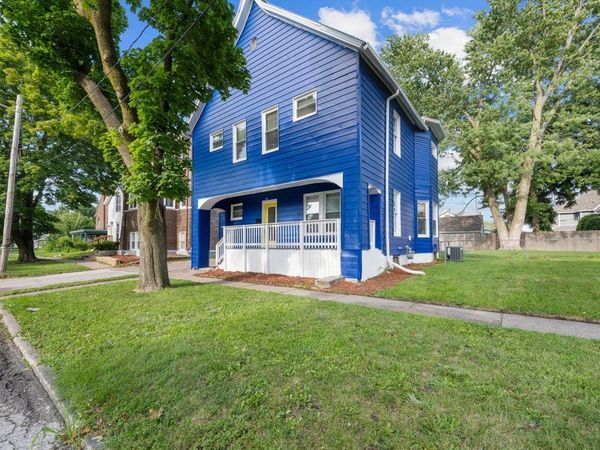 1415 N Main Street , Davenport, IA 52803