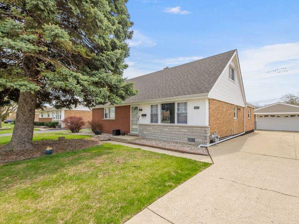 6937 Stanford Drive , Bridgeview, IL 60455