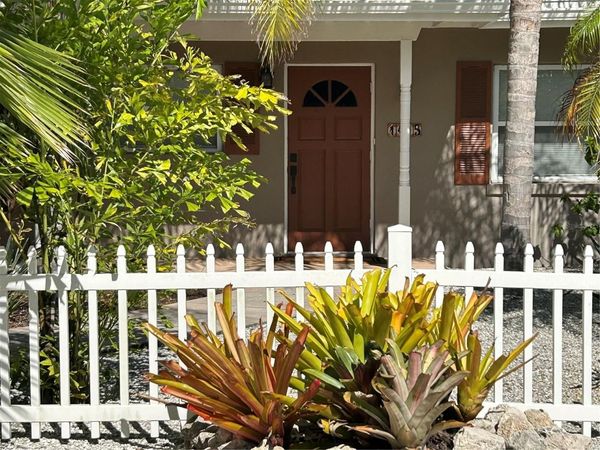 1415 S SCHOOL AVENUE, SARASOTA, FL 34239