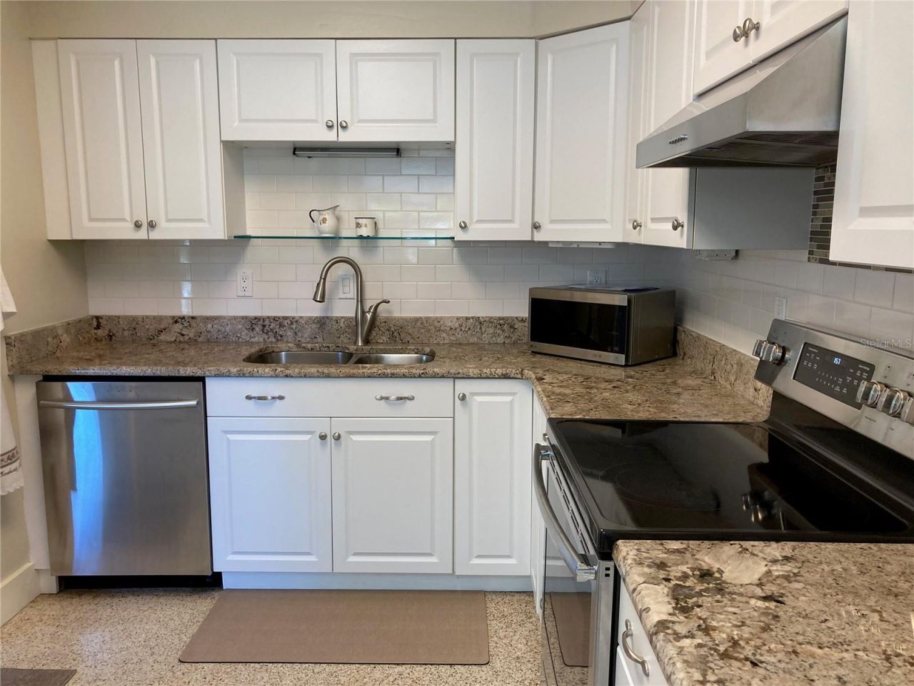 1415 S School Avenue , Sarasota, FL 34239 Photo