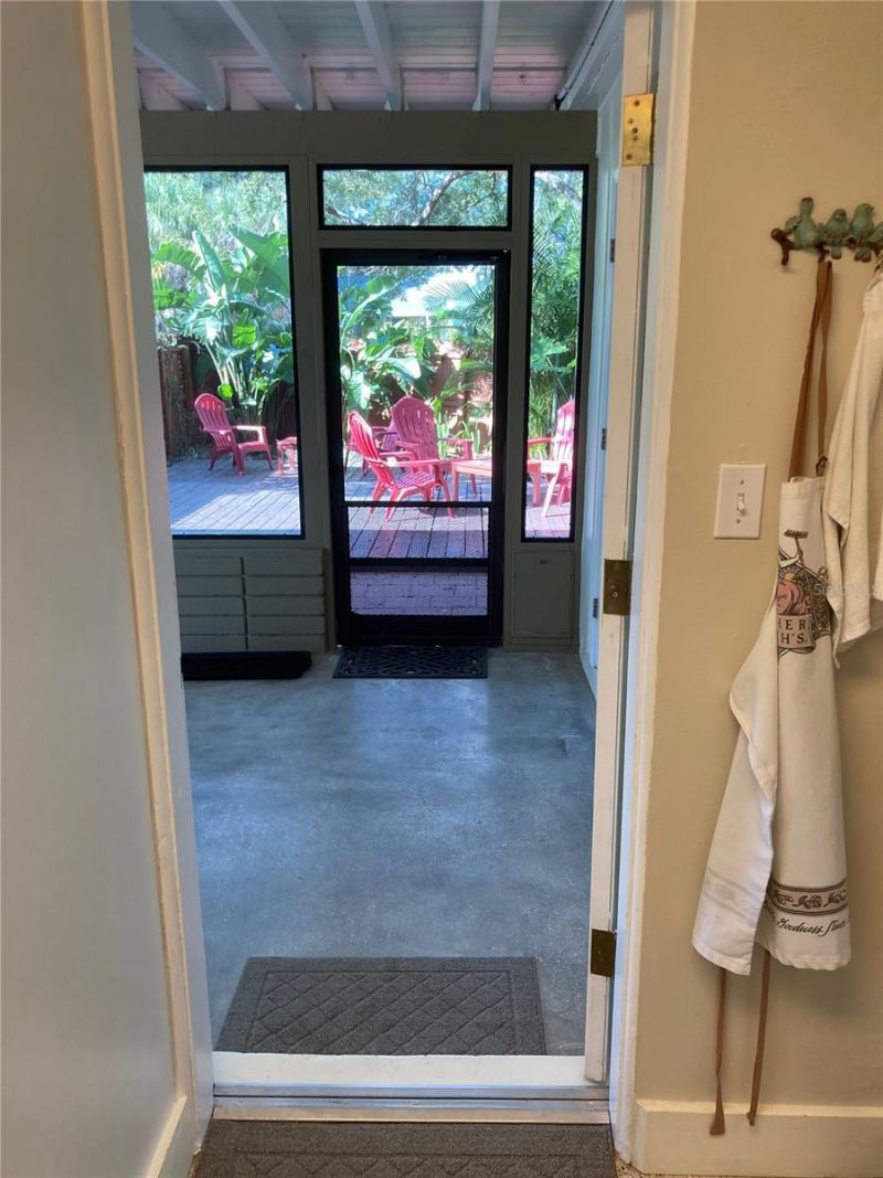 1415 S School Avenue , Sarasota, FL 34239 Photo