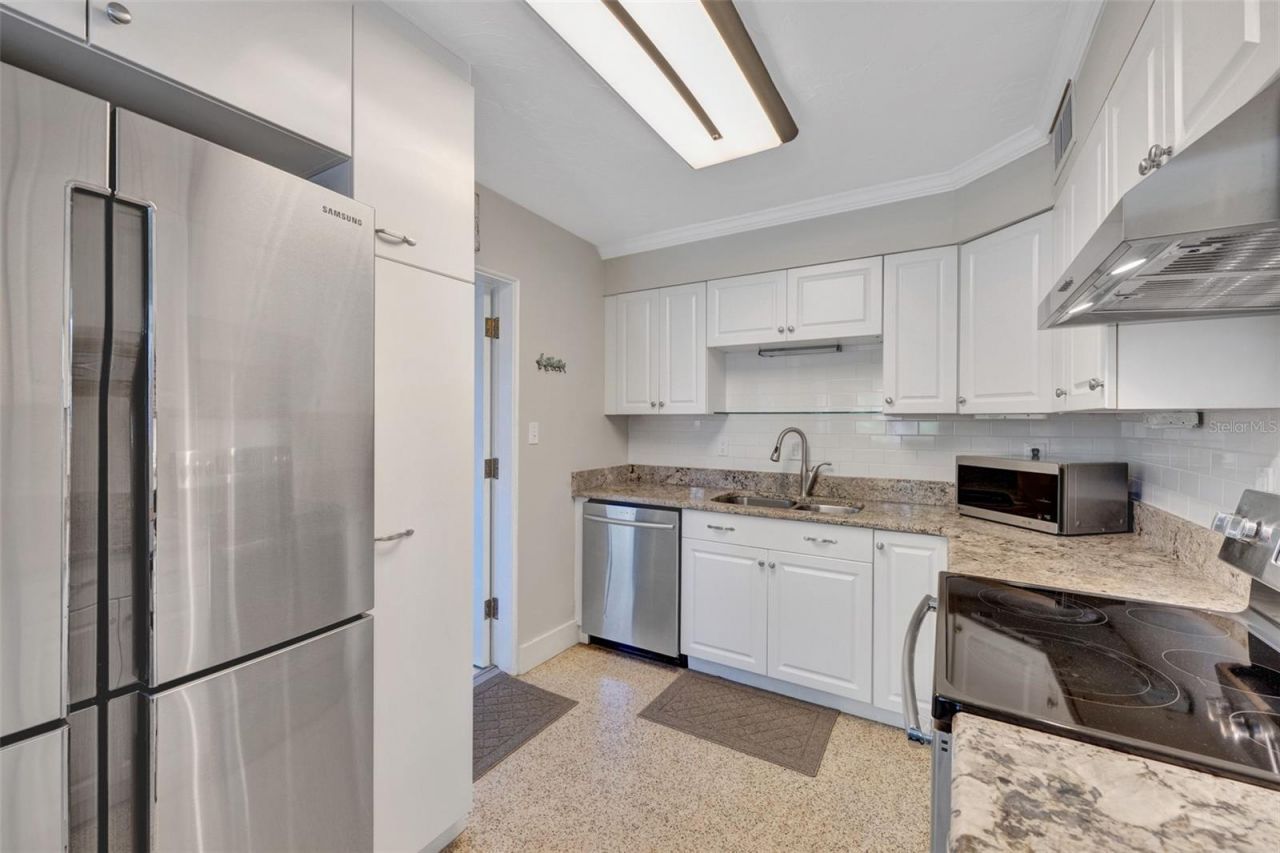 1415 S School Avenue, Sarasota, FL 34239 Photo