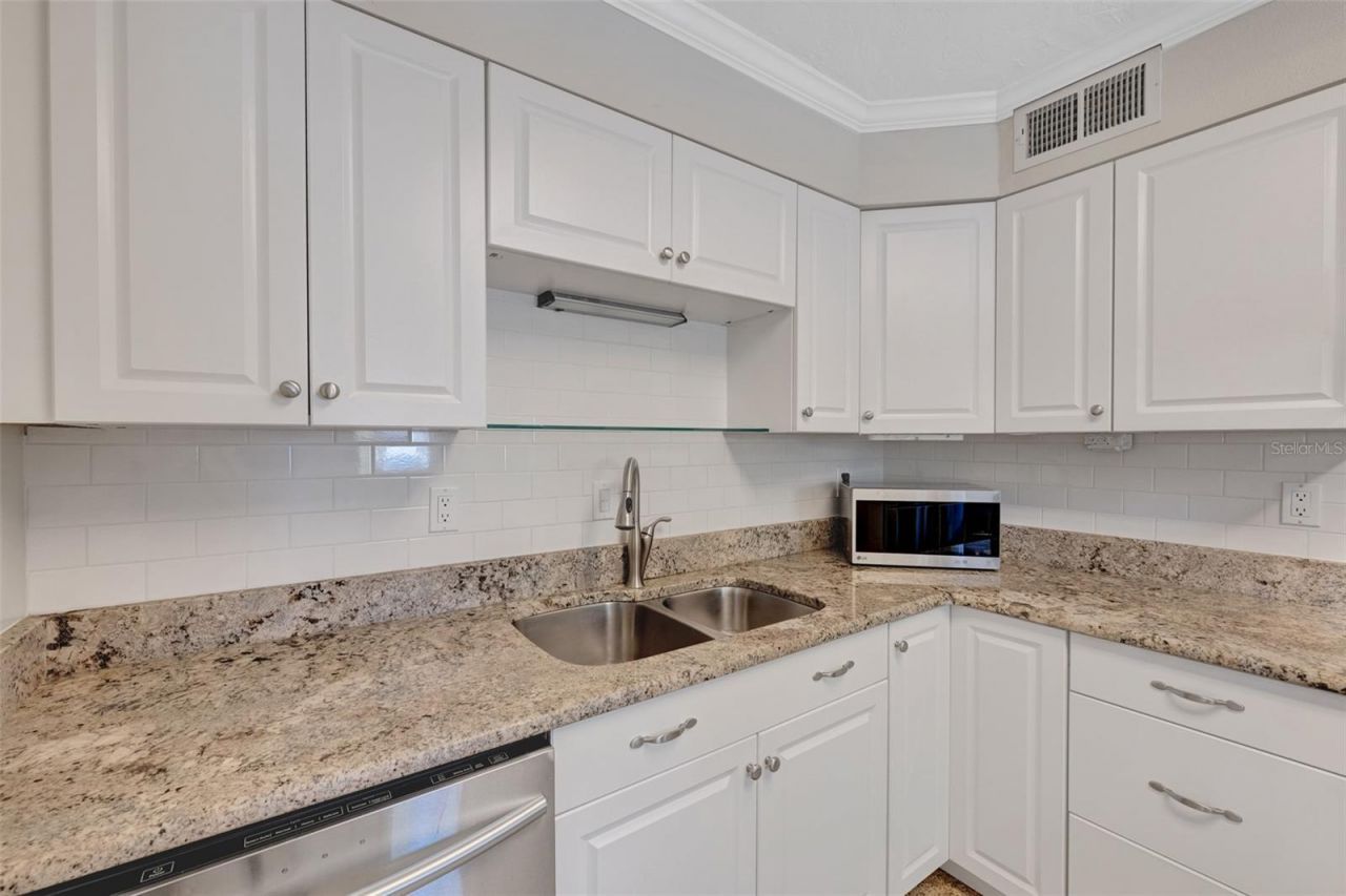1415 S School Avenue, Sarasota, FL 34239 Photo