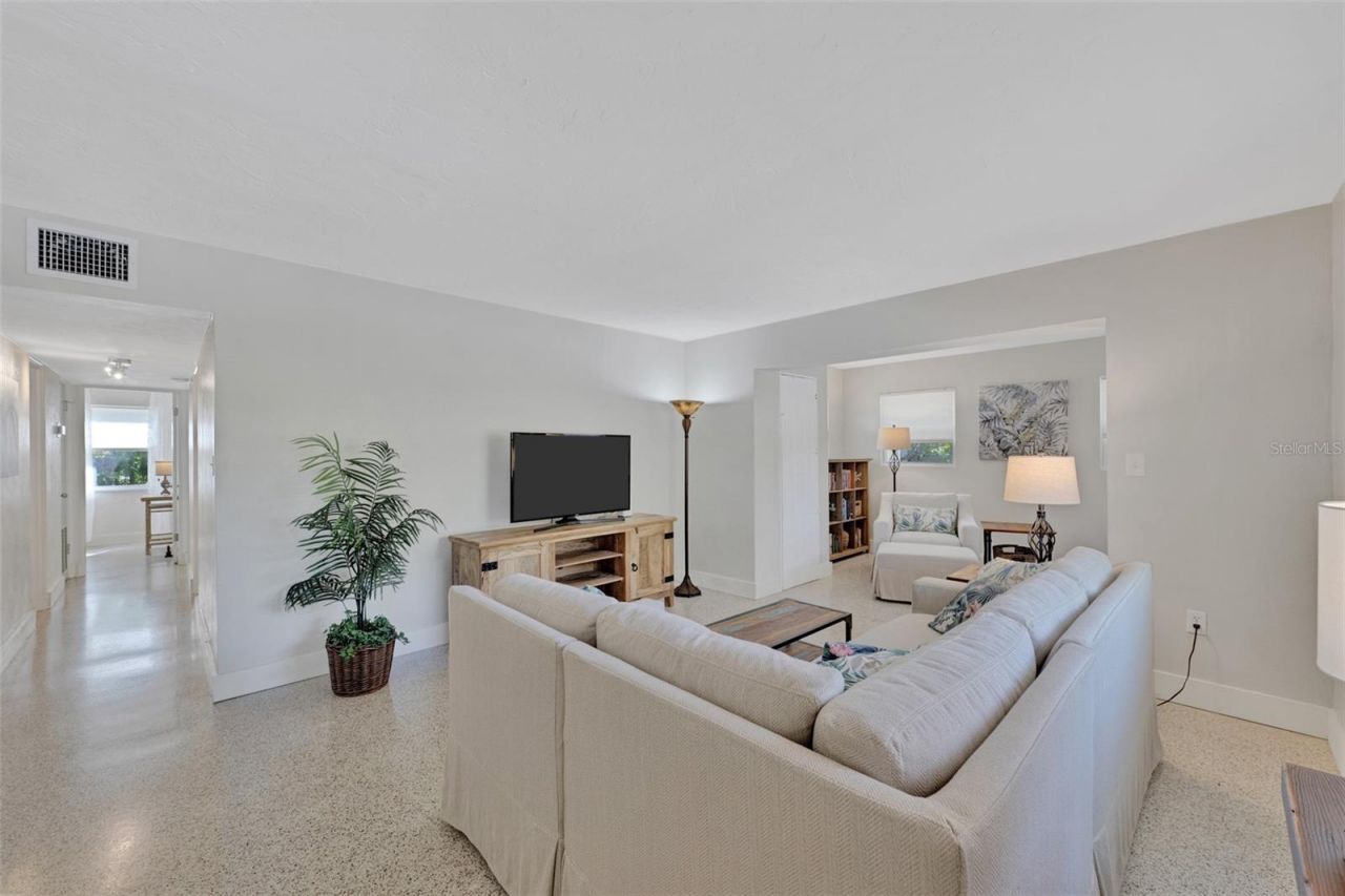 1415 S School Avenue, Sarasota, FL 34239 Photo