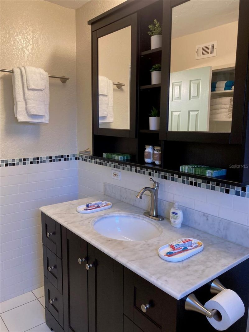 1415 S School Avenue , Sarasota, FL 34239 Photo