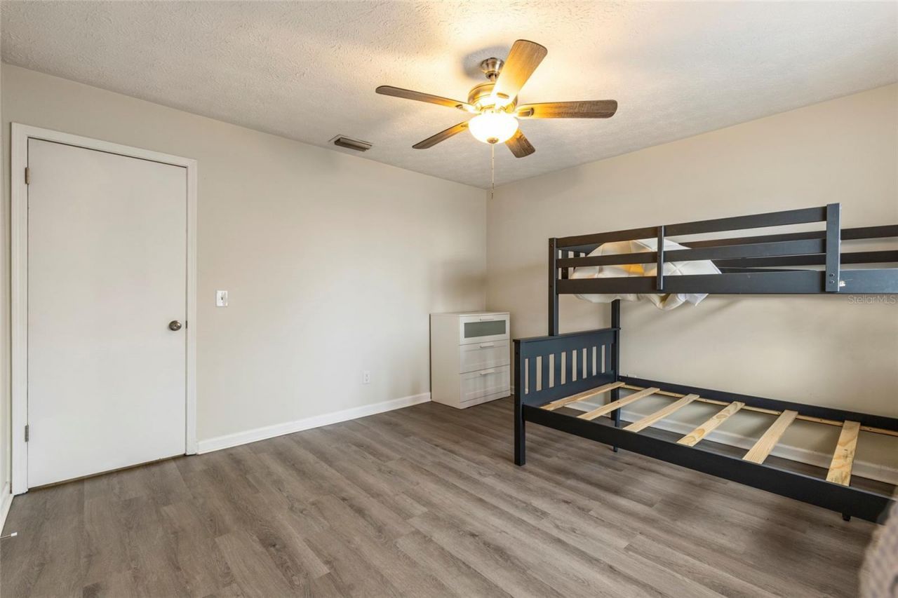 4955 Knightsbridge Circle N, Jacksonville, FL 32244 Photo