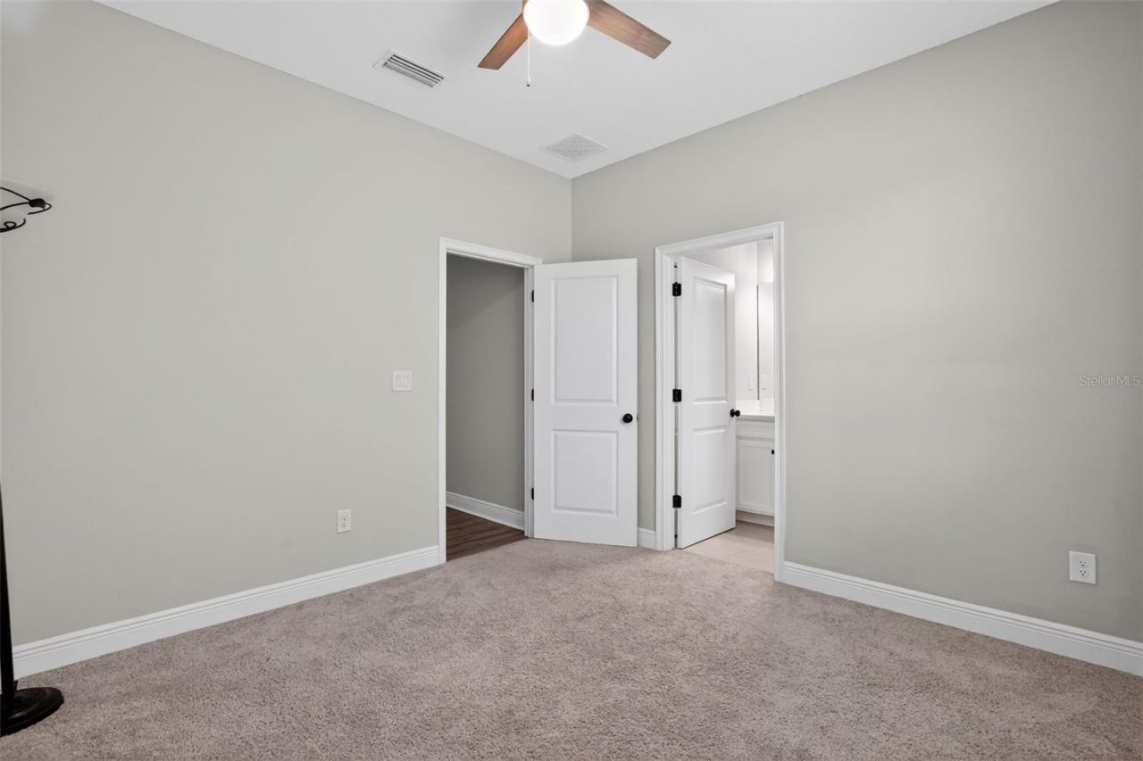 8131 Tea Olive Terrace, Palmetto, FL 34221 Photo