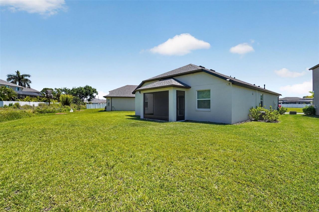 8131 Tea Olive Terrace, Palmetto, FL 34221 Photo