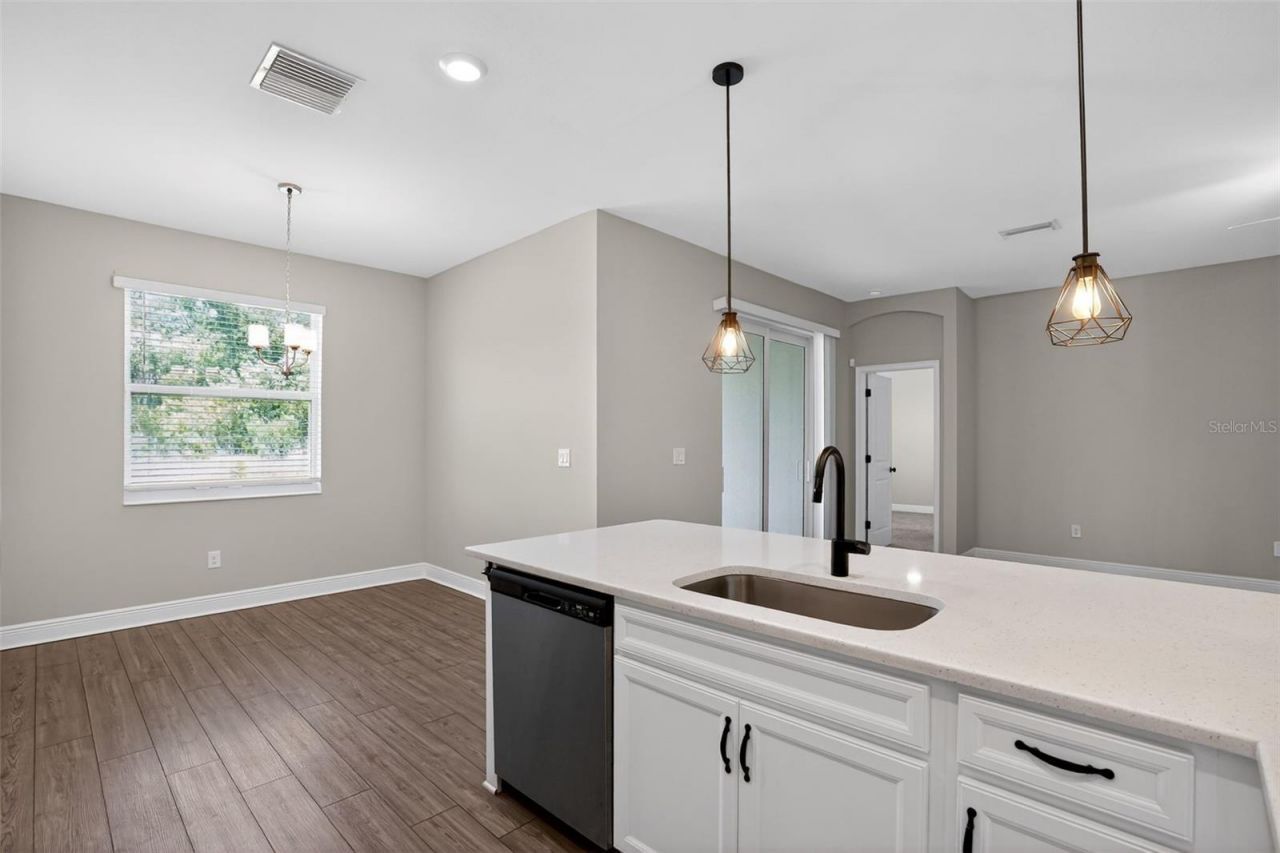 8131 Tea Olive Terrace, Palmetto, FL 34221 Photo