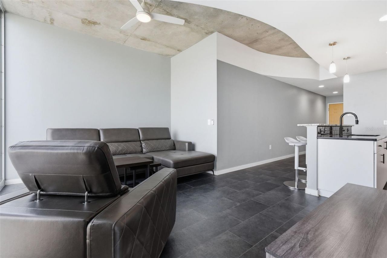 777 N Ashley Drive, Unit 2513, Tampa, FL 33602 Photo