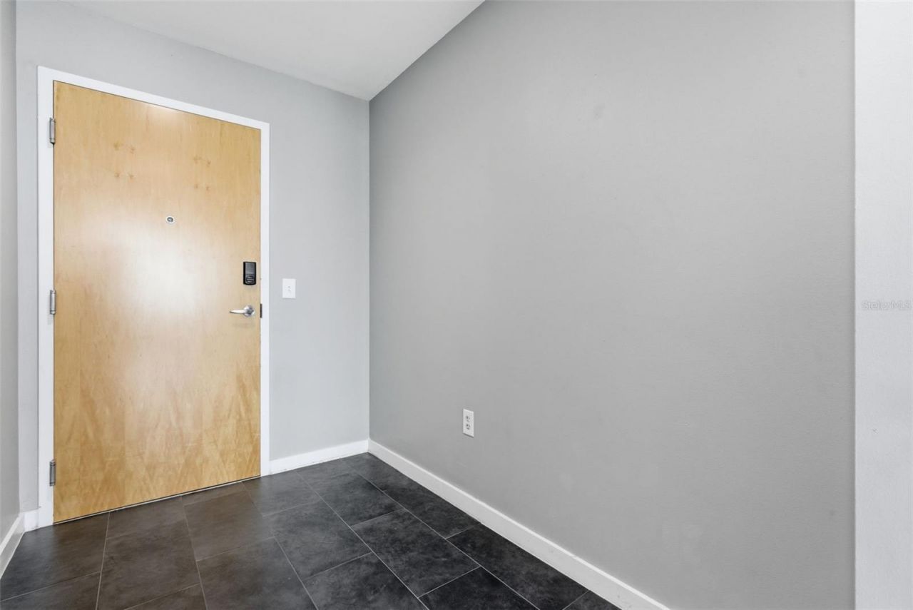 777 N Ashley Drive, Unit 2513, Tampa, FL 33602 Photo