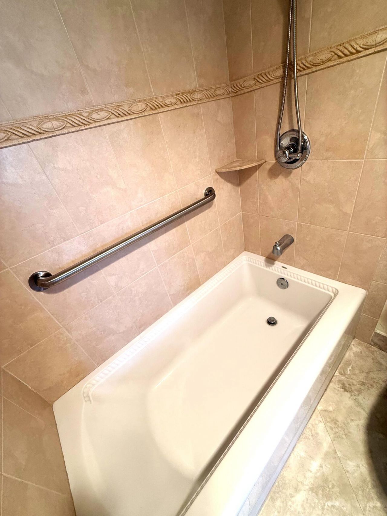 5200 N Flagler Drive, Unit 1604, West Palm Beach, FL 33407 Photo