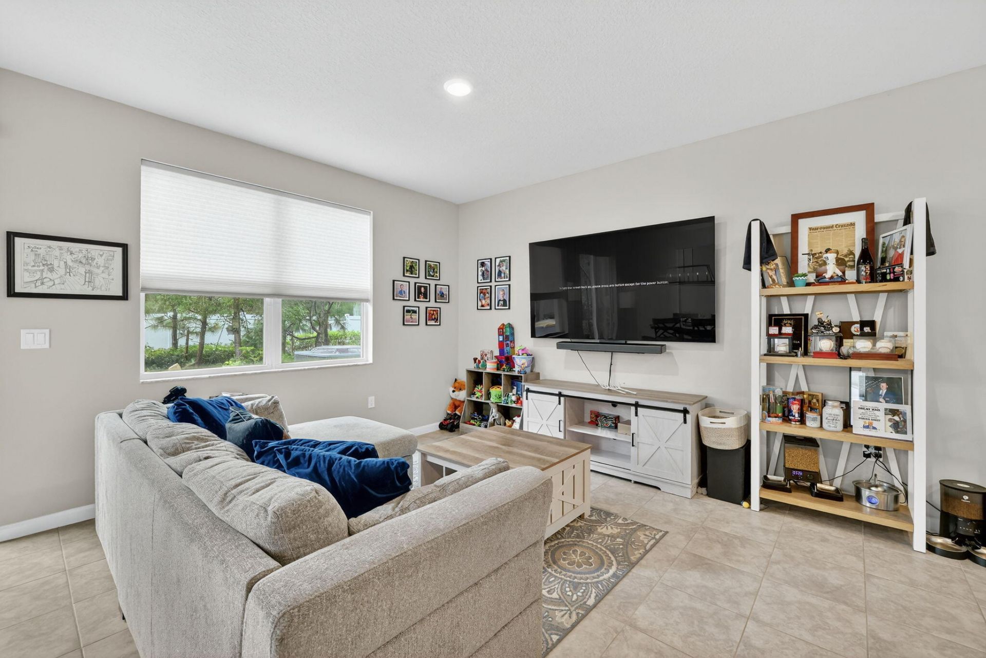 5672 SE Edgewater Circle, Stuart, FL 34997 Photo