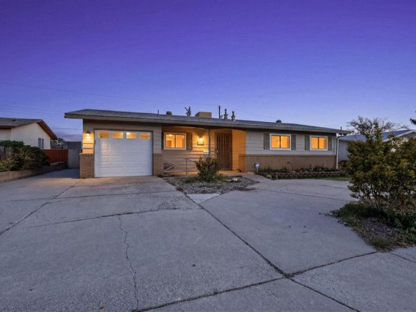 11624 Nambe Avenue NE, Albuquerque, NM 87123