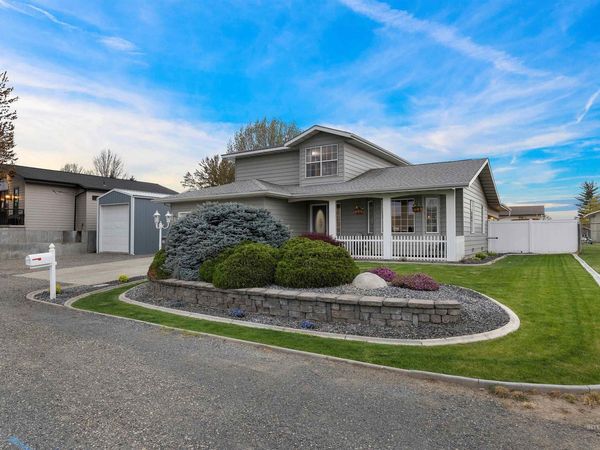 2556 Bursell Dr, Clarkston, WA 99403