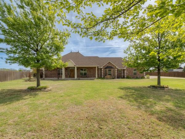 10608 Oaksplinter Lane, Oklahoma City, OK 73173