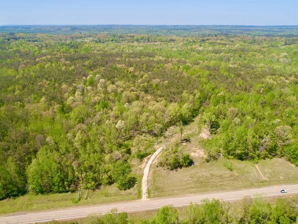 000 Highway 7, Waterford, MS 38685