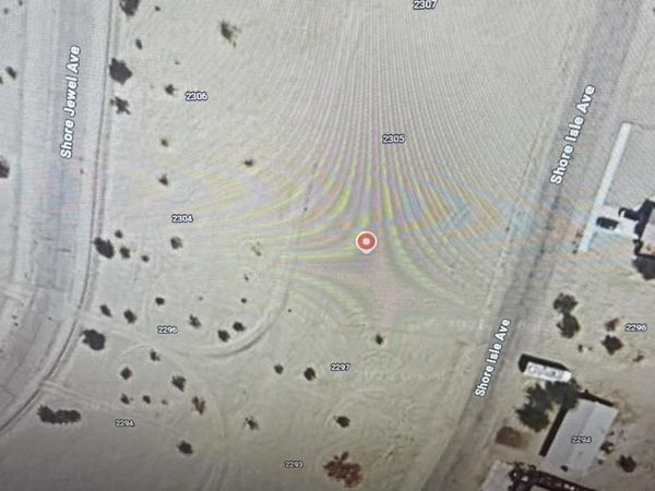 2301 Shore Isle Avenue, Thermal, CA 92274