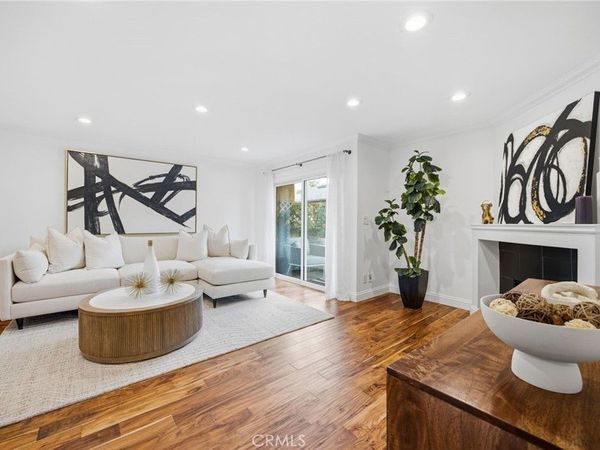 355 S Madison Avenue, Unit 224, Pasadena, CA 91101