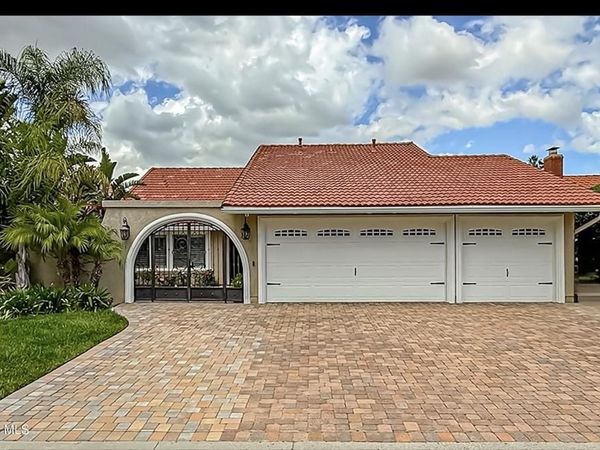 28945 Timberlane Street, Agoura Hills, CA 91301