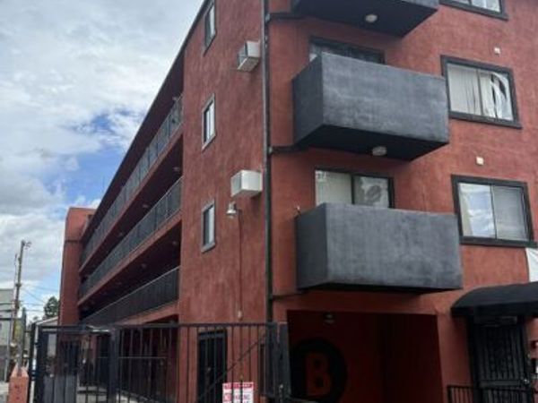 1816 N Gramercy Place, Unit 403, Los Angeles, CA 90028