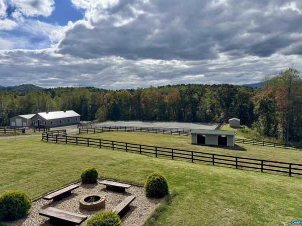 2236 CRAIGS STORE RD, Afton, VA 22920