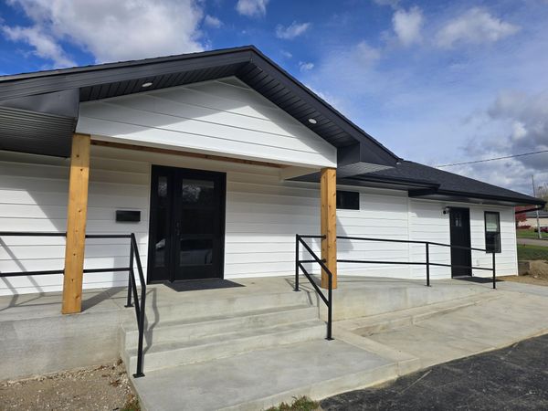 2900 Spring Arbor Road, Jackson, MI 49203