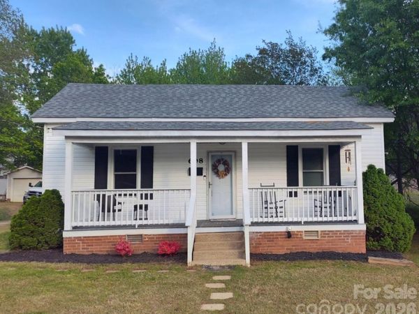 608 Poplar Avenue , Kannapolis, NC 28081