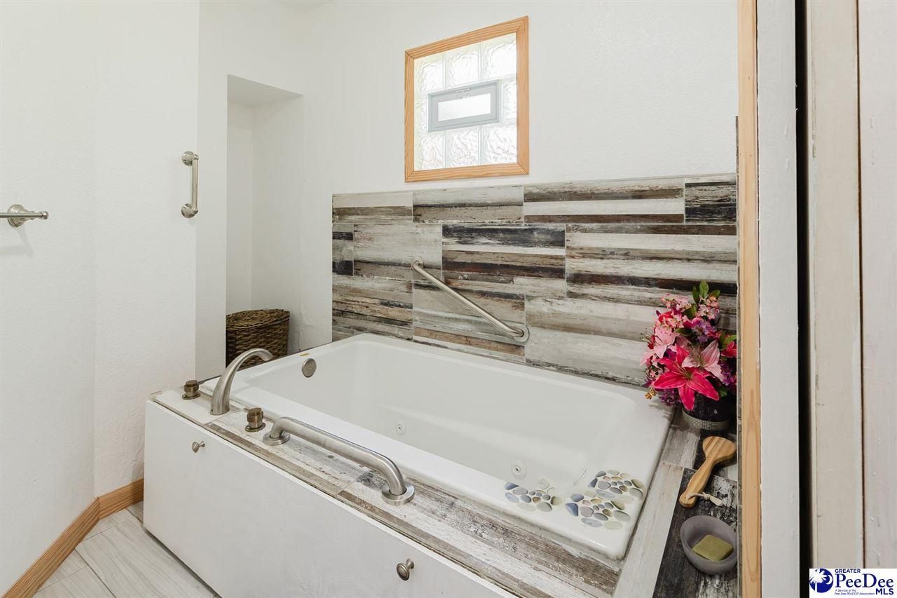 1774 Williamsburg Circle Photo 15