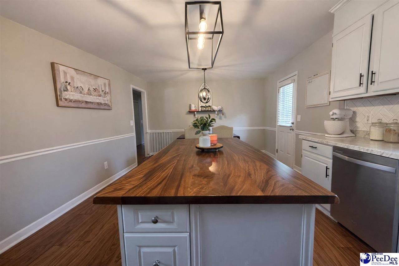 302 S Edisto Dr Photo 11