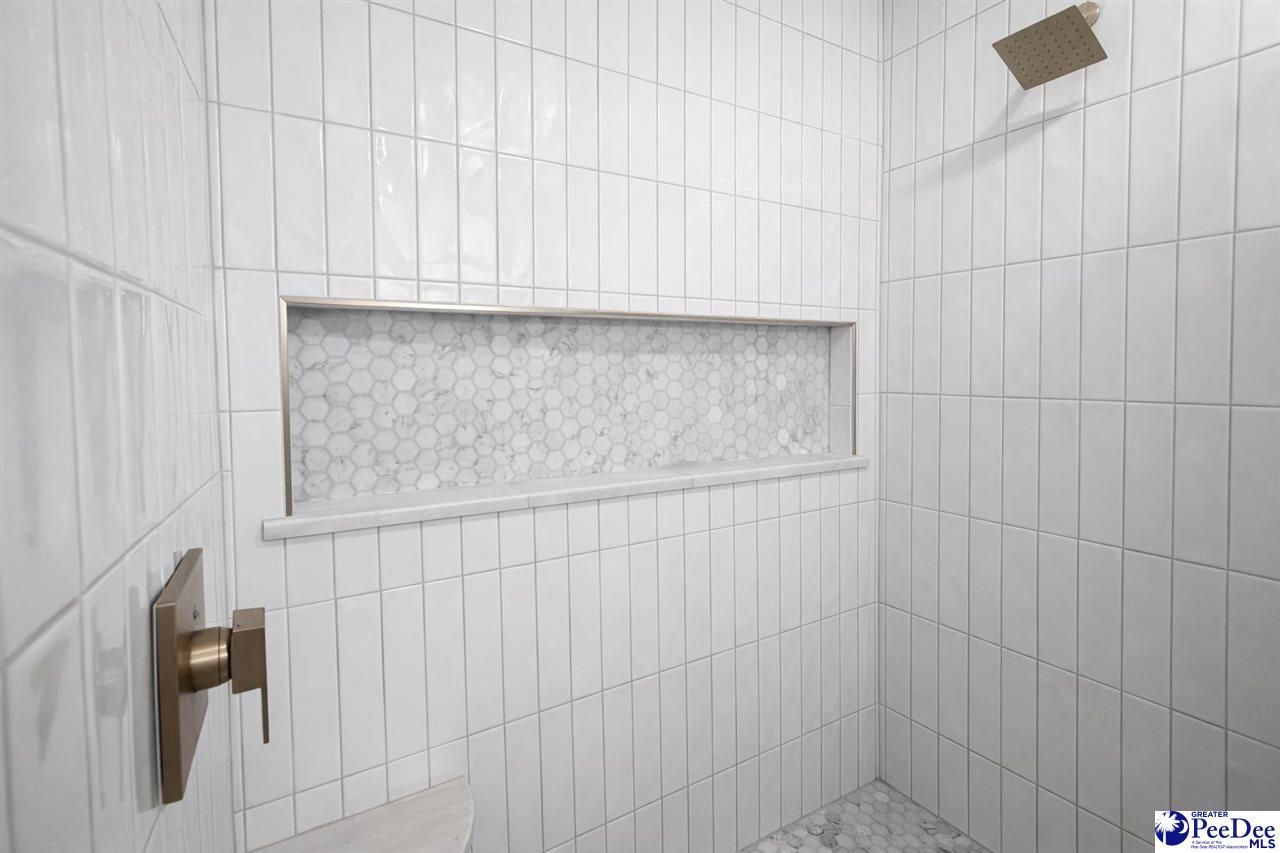 302 S Edisto Dr Photo 17