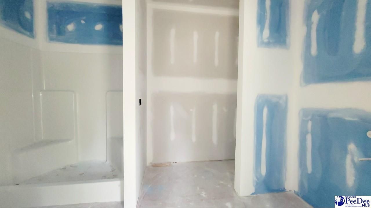 1018 Wessex Photo 13