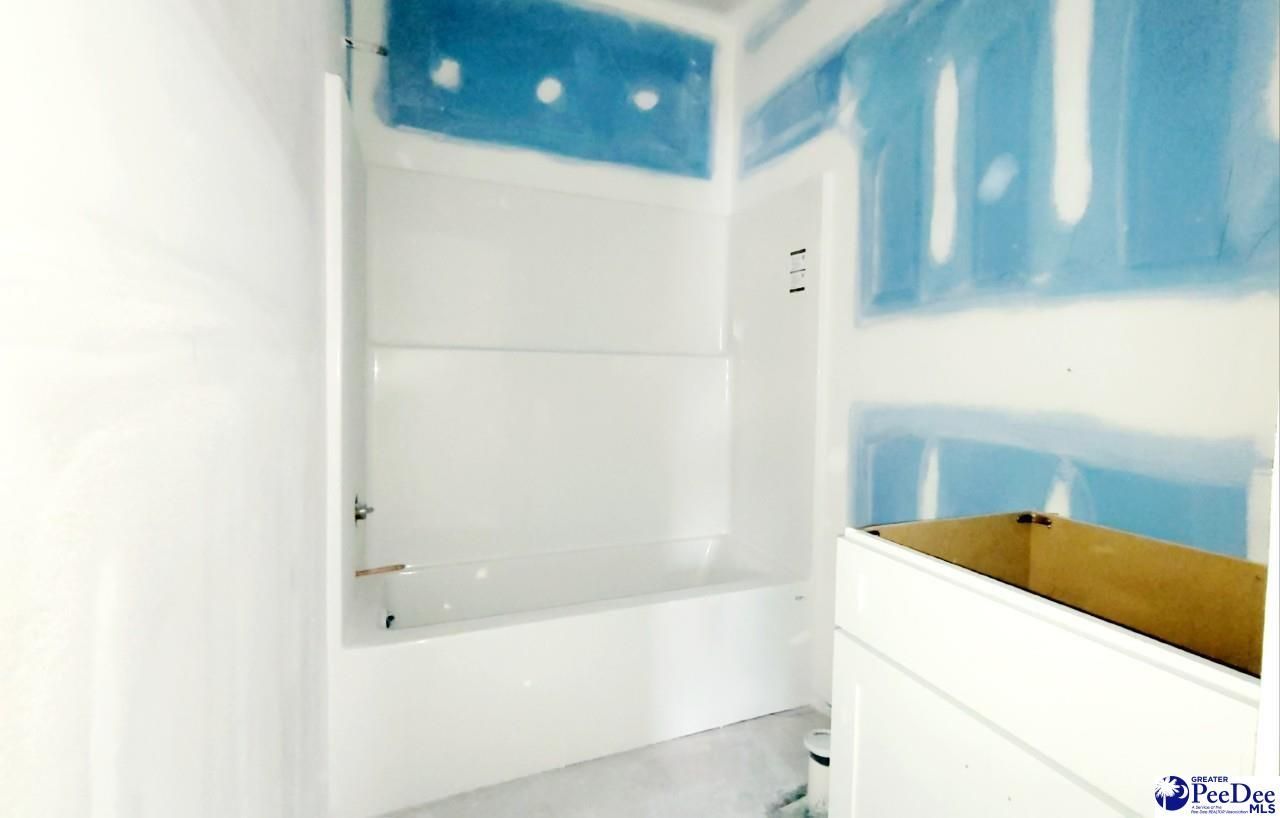 1018 Wessex Photo 18