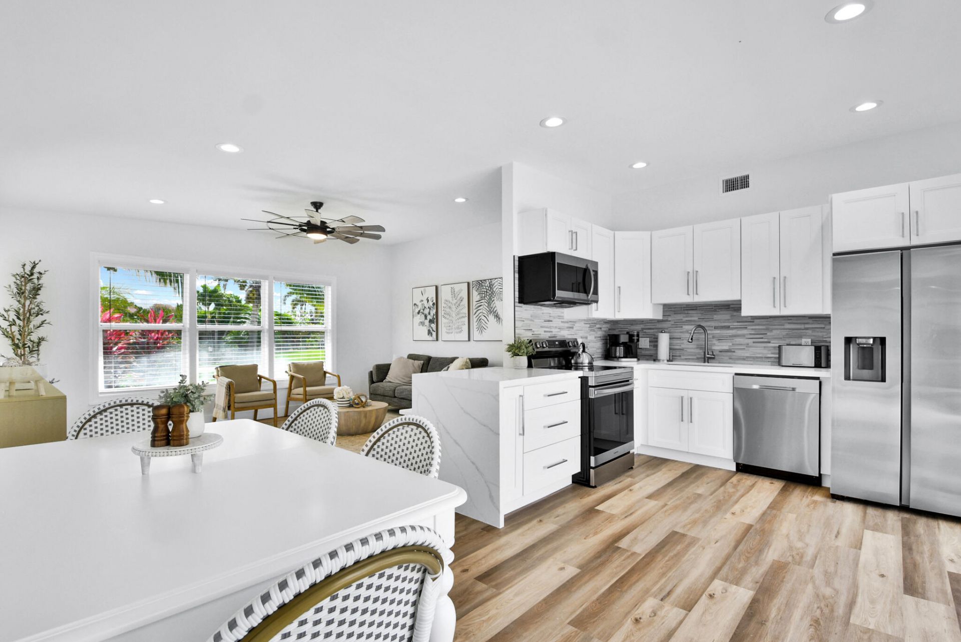 6821 Kingston Drive, Lake Worth, FL 33462 Photo