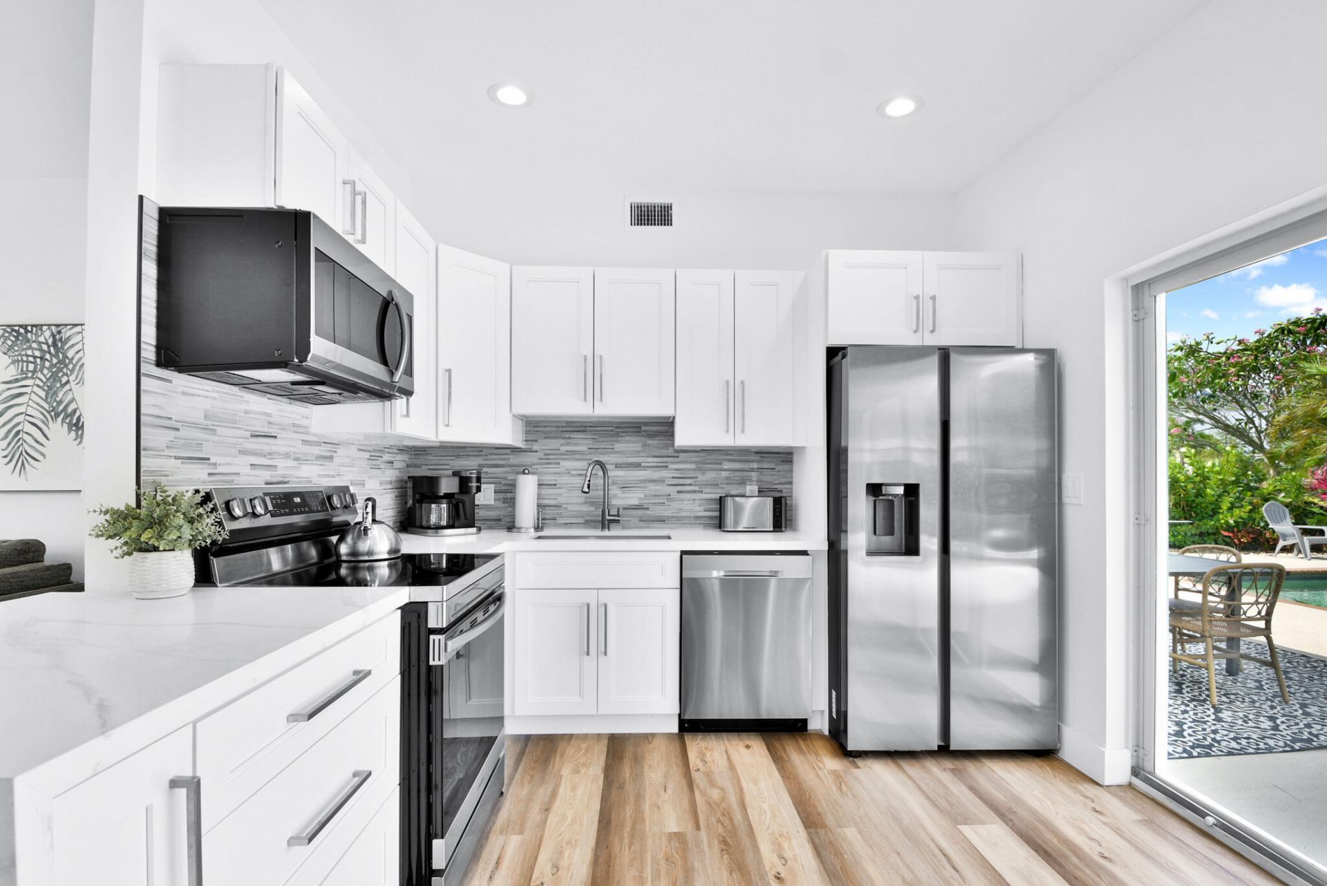 6821 Kingston Drive, Lake Worth, FL 33462 Photo