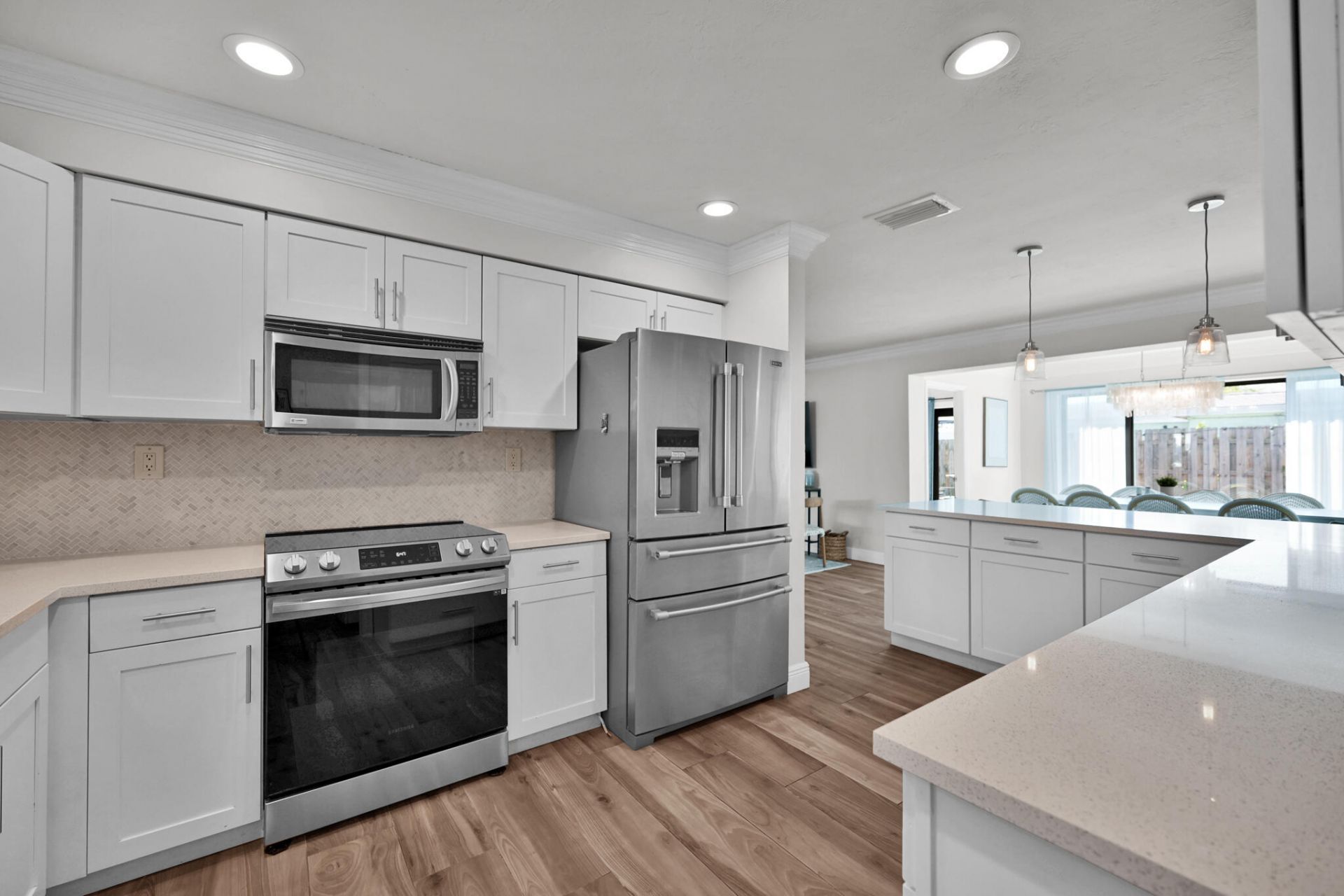 908 SE 16th Street, Deerfield Beach, FL 33441 Photo