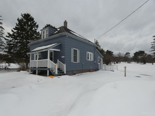 13535 N Paynesville Road, Stannard Twp, MI 49912