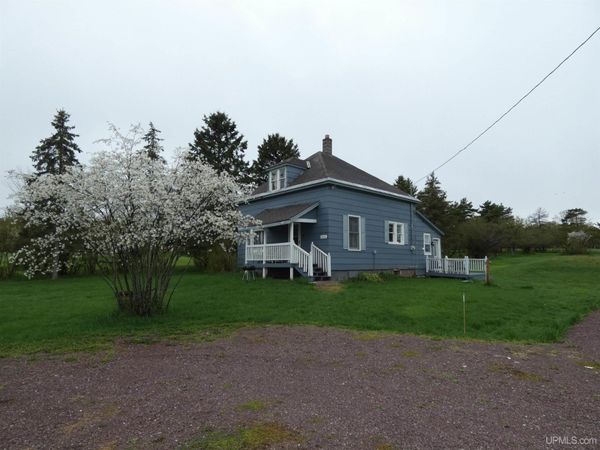 13535 N Paynesville Road, Stannard Twp, MI 49912
