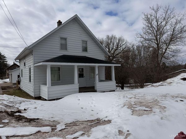 101 W Birch Street, Ironwood, MI 49938