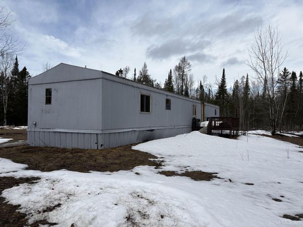 17874 Menge Creek Road, Baraga Twp, MI 49946