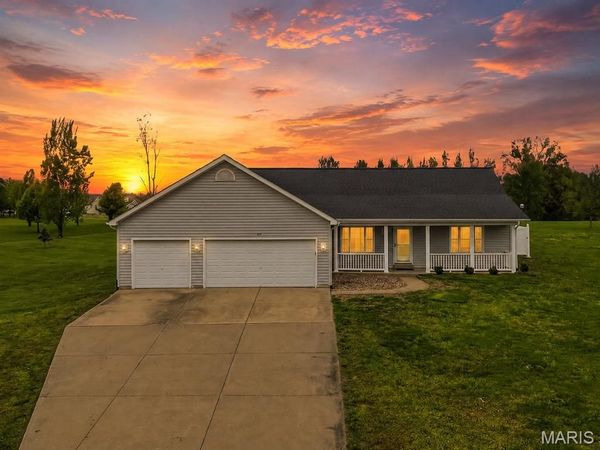 211 High Ridge Valley Court, Foley, MO 63347