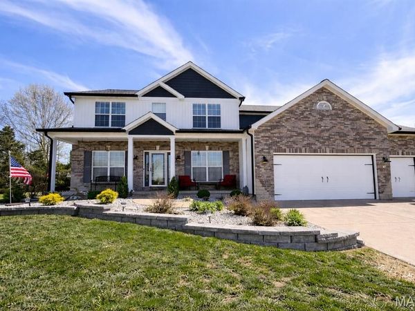 321 Red Wing Court , Troy, MO 63379