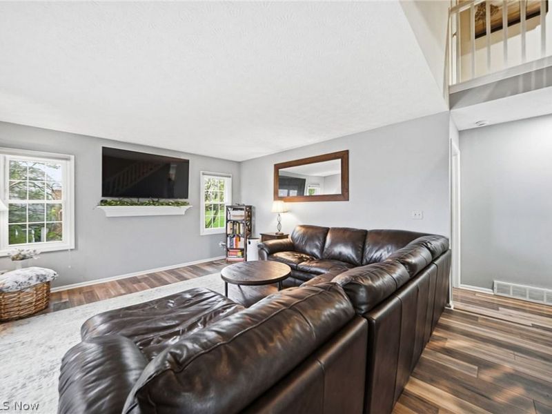 1960 Deerhaven Lane, Broadview Heights, OH 44147 Photo 9