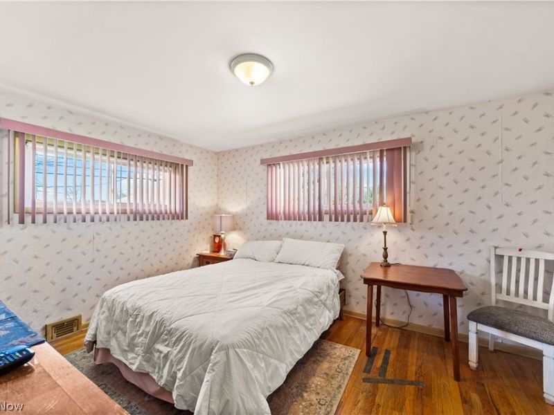 1730 Alcester Road, Mayfield Heights, OH 44124 Photo 13