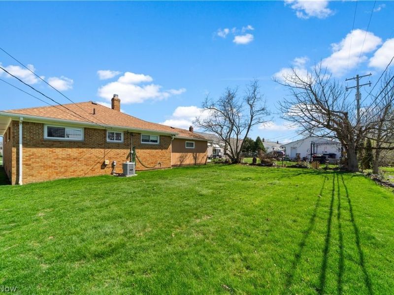 1730 Alcester Road, Mayfield Heights, OH 44124 Photo 31