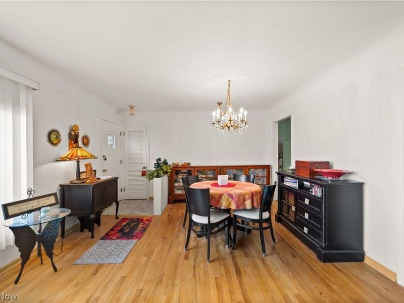 1730 Alcester Road, Mayfield Heights, OH 44124 Photo 4